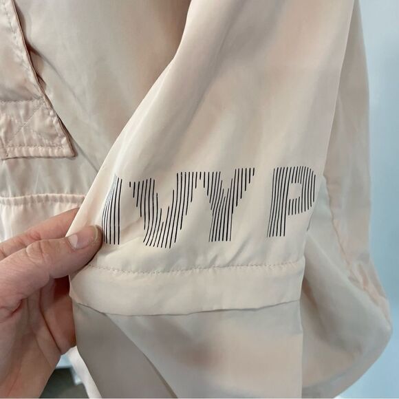 Ivy Park OTH Hooded Zip Off Jacket Xs-S - Picture 4 of 13